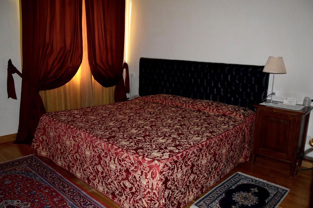 La Torre Hotel Moie Экстерьер фото