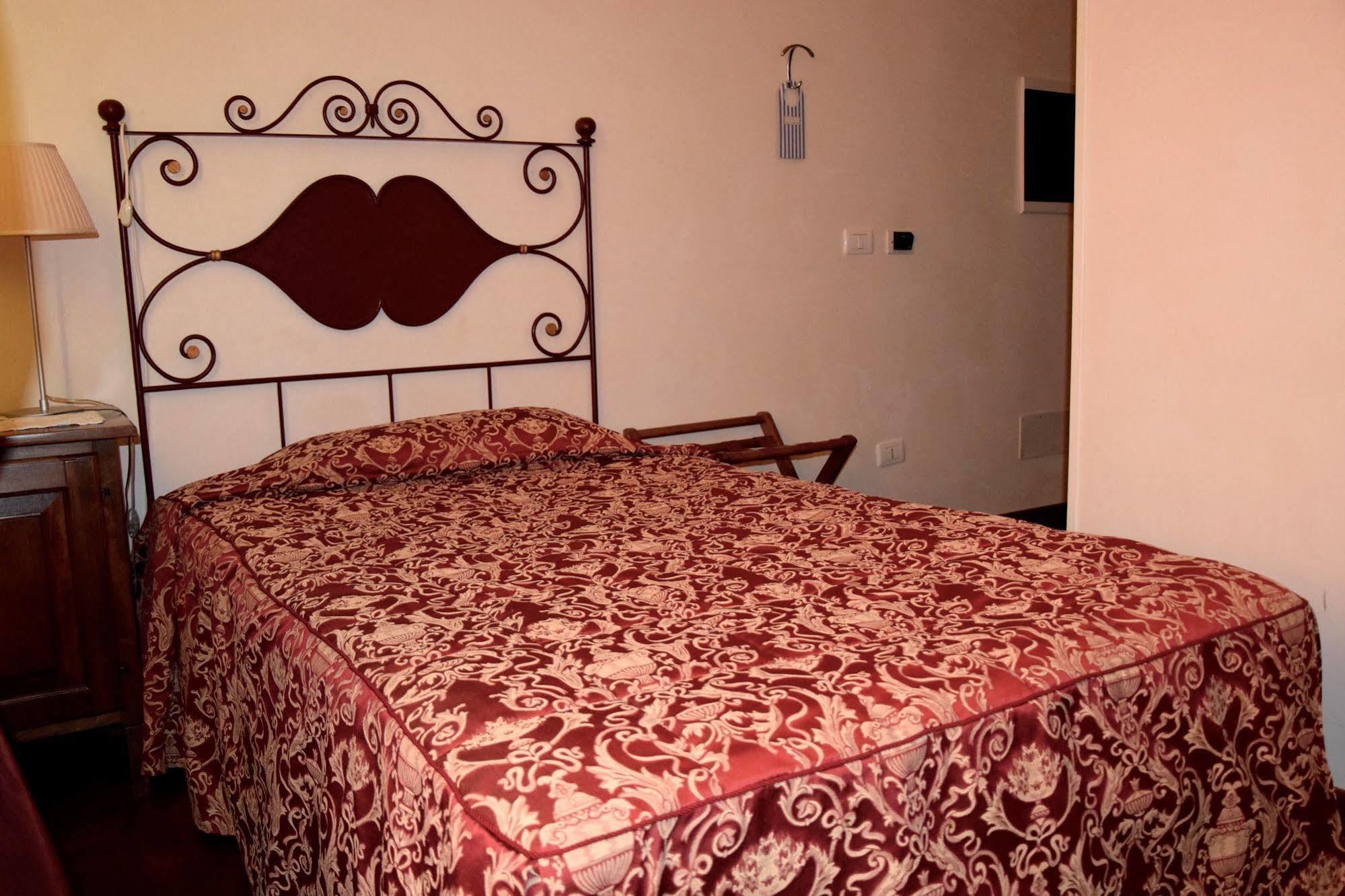La Torre Hotel Moie Экстерьер фото